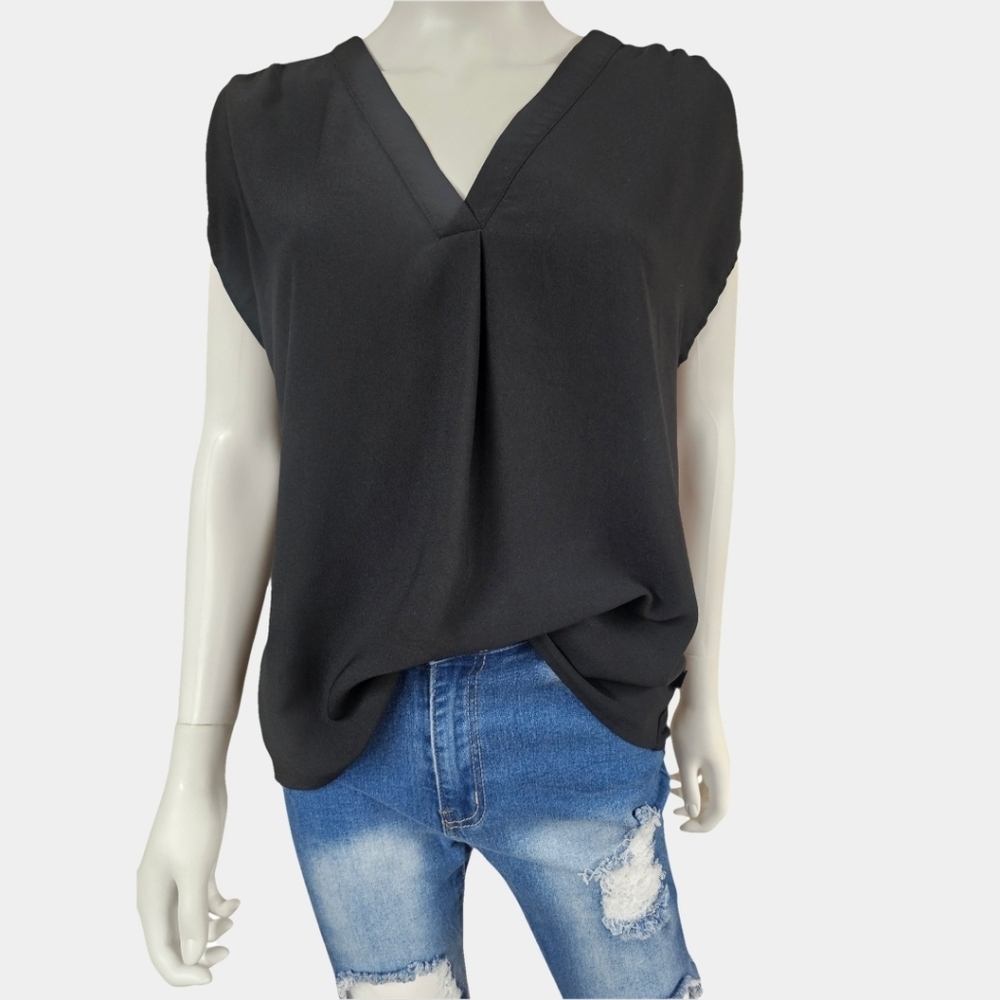 Banana Republic V-Neck Short Sleeve Front Pleat Blouse Size M